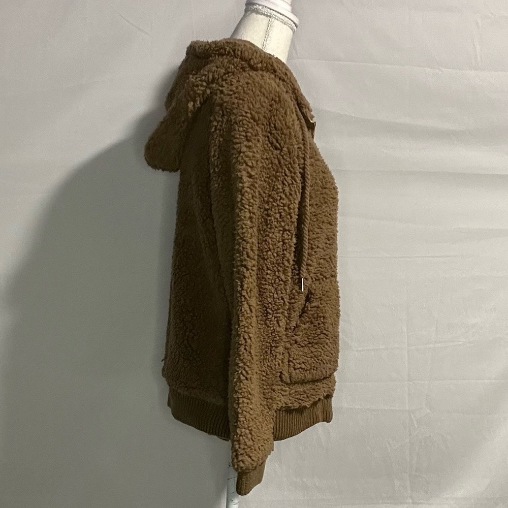 Brown jacket - Picture 3 of 6